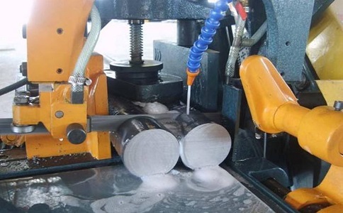 小板镇卧式带锯床的送料方式有哪几种？