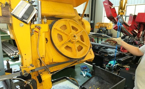 小板镇金属带锯床的日常使用和保养注意事项！